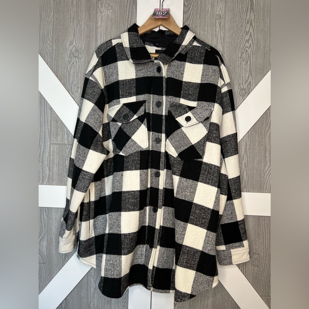162. RDI Buffalo Plaid Shirt Jacket from Nordstrom Women’s 3X in Cream Plaid - Picture 2 of 9